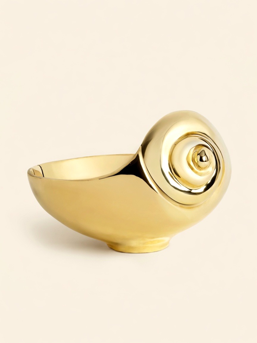 Jessica McCormack — Medium Shell Bowl, Brass