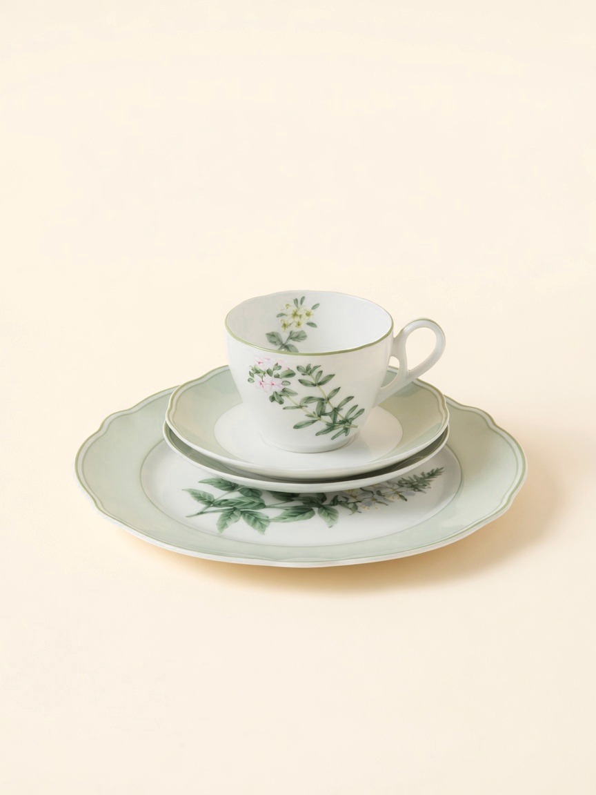 English Herbs — Place Setting