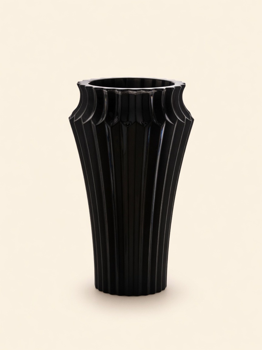 Crown Jewel — Vase, 25 cm, Black