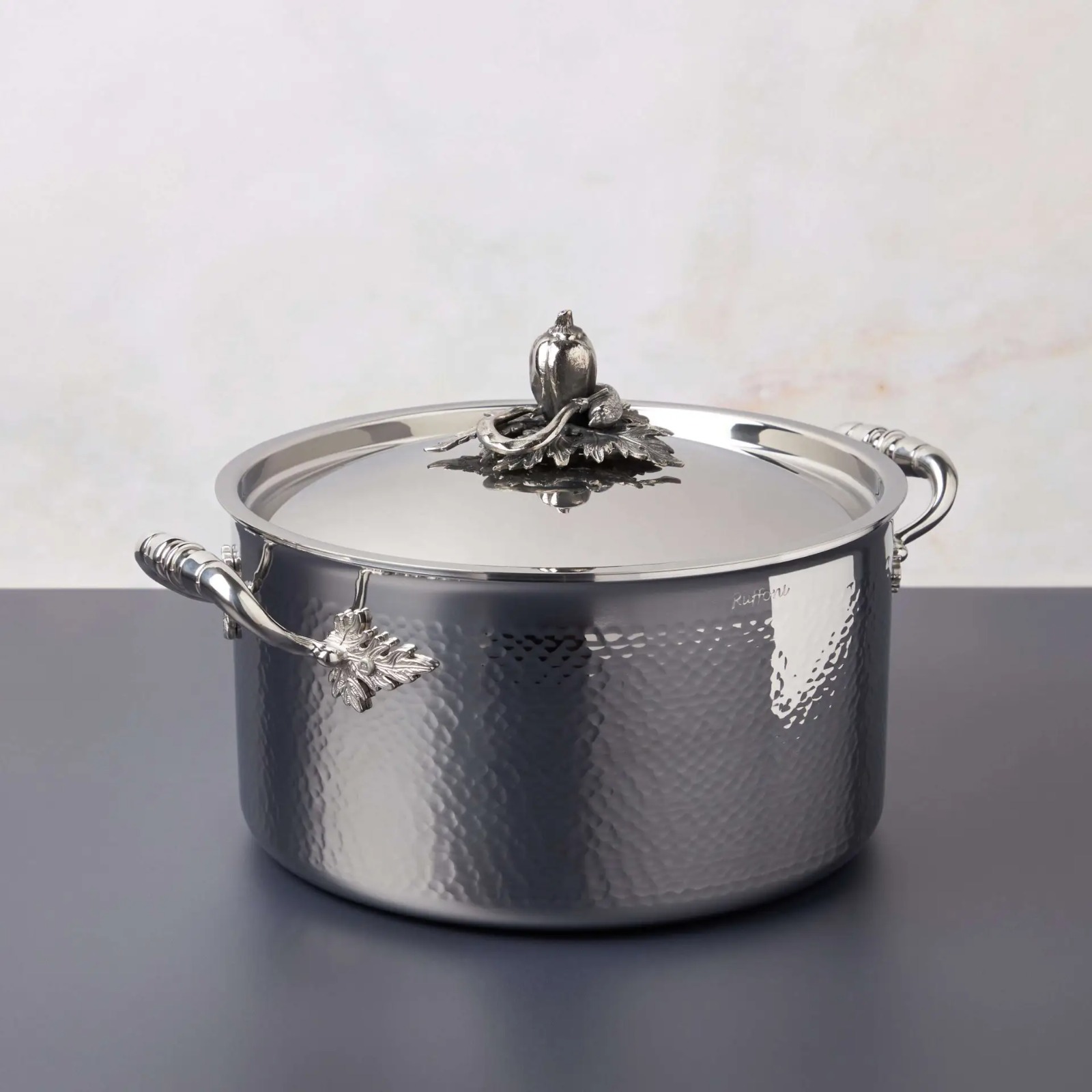 Pot with Lid 8 L